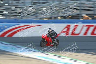 media/Nov-26-2022-Fastrack Riders (Sat) [[b001e85eef]]/Level 1/Session 1 Front Straight/